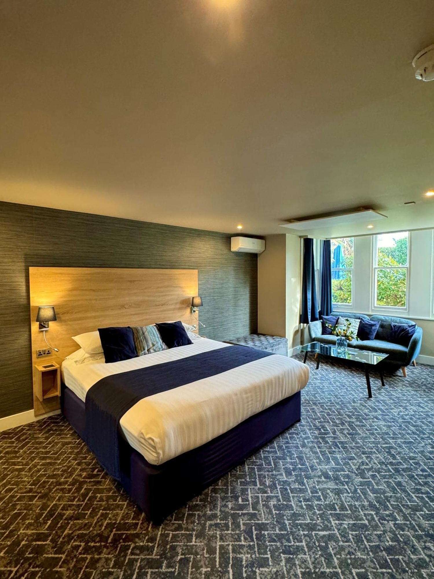 No5 Durley Road - Contemporary Serviced Rooms And Suites Bournemouth Exterior photo